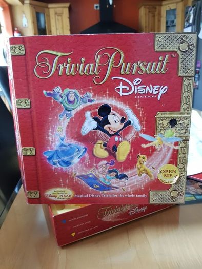 Rare Trivial Pursuit Disney Board Game By Parker Hasbro 2005