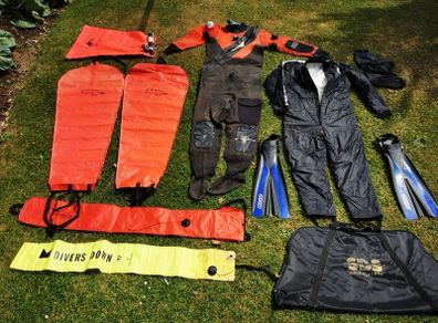 DUI drysuit for sale + Lifting bags