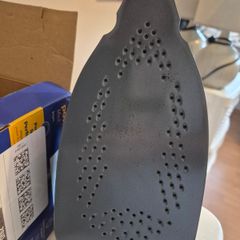 steam iron Russel Hobbs