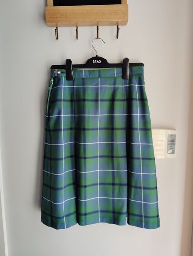 CCC skirt, waist 28 inch & length 24 inch