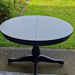 Kitchen table