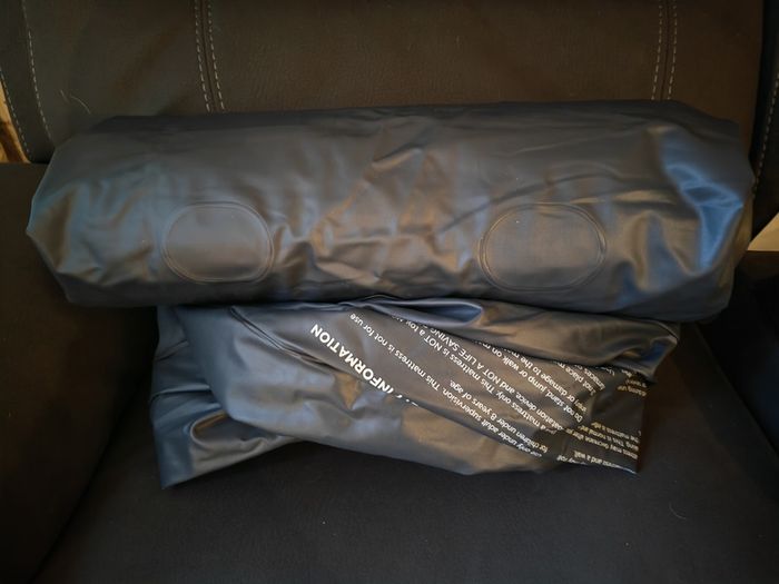 Double height double Airbed
