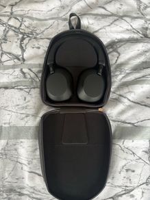 Sony Headphones 1000XM5