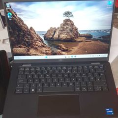 Dell Latitude 7430 - i5 12th Gen | 16GB RAM | 256GB NVMe | Iris Xe