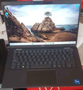 Dell Latitude 7430 - i5 12th Gen | 16GB RAM | 256GB NVMe | Iris Xe