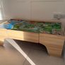 kids play table Image 2