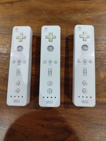 Nintendo Wii controllers x 3