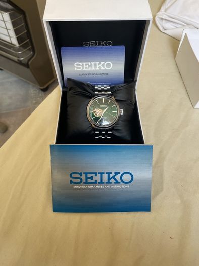 seiko presage automatic ( seiko SSA441J1 watch)
