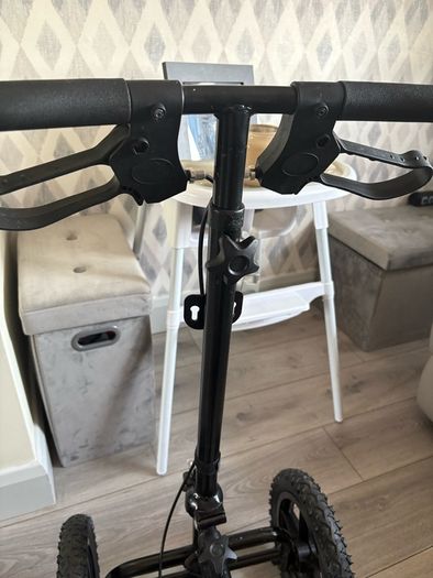 Knee Walker (knee scooter)