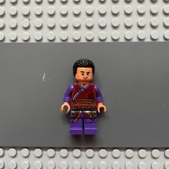 lego super heroes sh0793 Wong minifigure- Dark Red Robe, Dark Purple Legs
