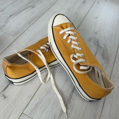 Mens mustard Converse shoes (UK 10)