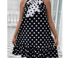 BNWT Pretty Summer  Dress size 20 + matching belts available