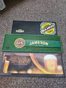 Rubber bar mat