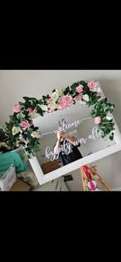 Welcome mirror with stand