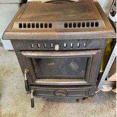 Stove with back boiler