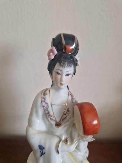 oriental porcelain