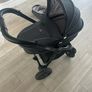 Egg stroller and carrycot travel system Image 3