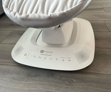 4 moms baby bouncer