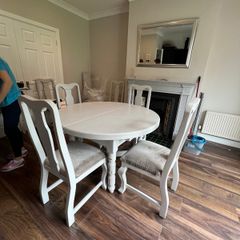 Solid wood table and 6 chairs