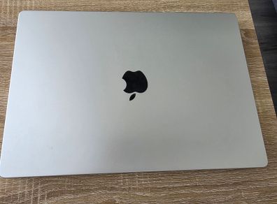 Apple MacBook Pro 16-inch | M1 Max | 32GB RAM | 1TB SSD | 97% Battery | Original Charger | Pristine Condition