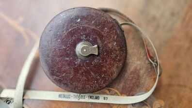 100ft measuring tape, Treble