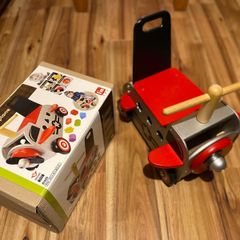 Walk & Ride sorter airplane