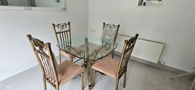 Dinning table