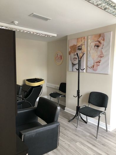 Barber/Beauty Salon to rent in Blanchardstown or chair