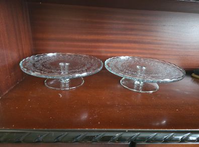 Cake stand