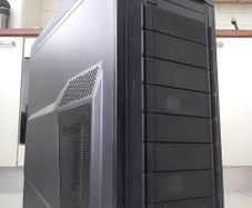 Cooler Master Storm Trooper Full Tower case (ATX)