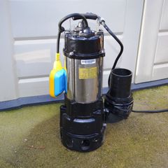 1HP Cast iron heavy duty pump.