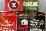 5 x Simon Cheshire books all in good condition