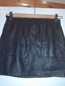 girls skirt