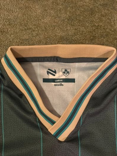Mens Ireland jersey