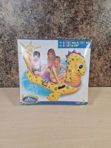 Vintage Intex Inflatable Sea Horse Boat The Wet Set 2001 Beach Pool Toys  Brand New
