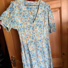 Floral/vintage/new/free Postage Dress