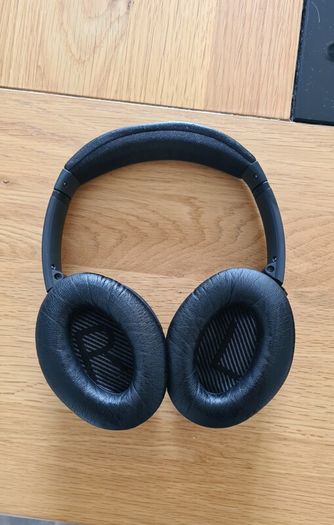Bose quietcomfort 35 headphones