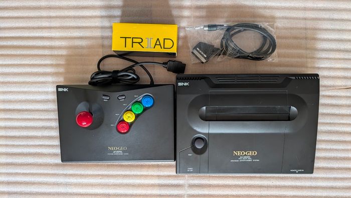 SNK Neo Geo AES 3-5 : Unibios 4.0 : Recapped : RGB Bypass : Modified