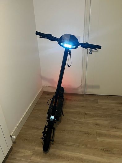 KuKirin G2 Electric Scooter
