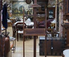 Victorian Solid Oak Studio Easel