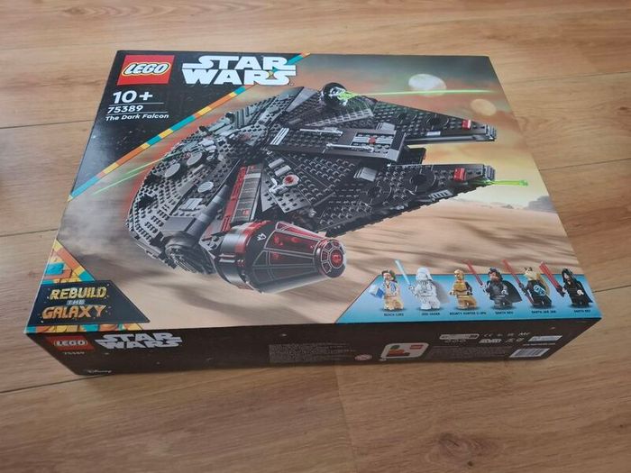LEGO Star Wars 75389 Rebuild the Galaxy The Dark Falcon