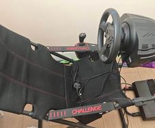 thrustmaster t300rs