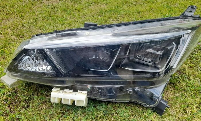 Genuine Nissan Leaf Passenger Side LED Headlight