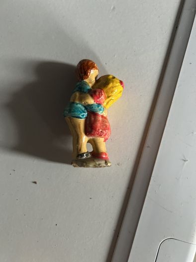 vintage figurine