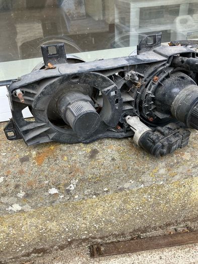 BMW e34 driver side complete headlight assembly