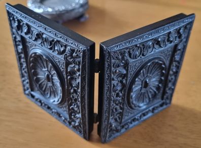 19thC Gutta percha travel photo frame