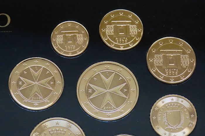 Malta 2008 euro coins set 24k Gold plated & Rhodium gilt Maltese medal limited edition