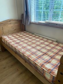 Single room furniture set