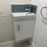 Sink & unit Image 3