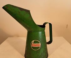 Paramount Basildon Castrol Oil Jug - Quart